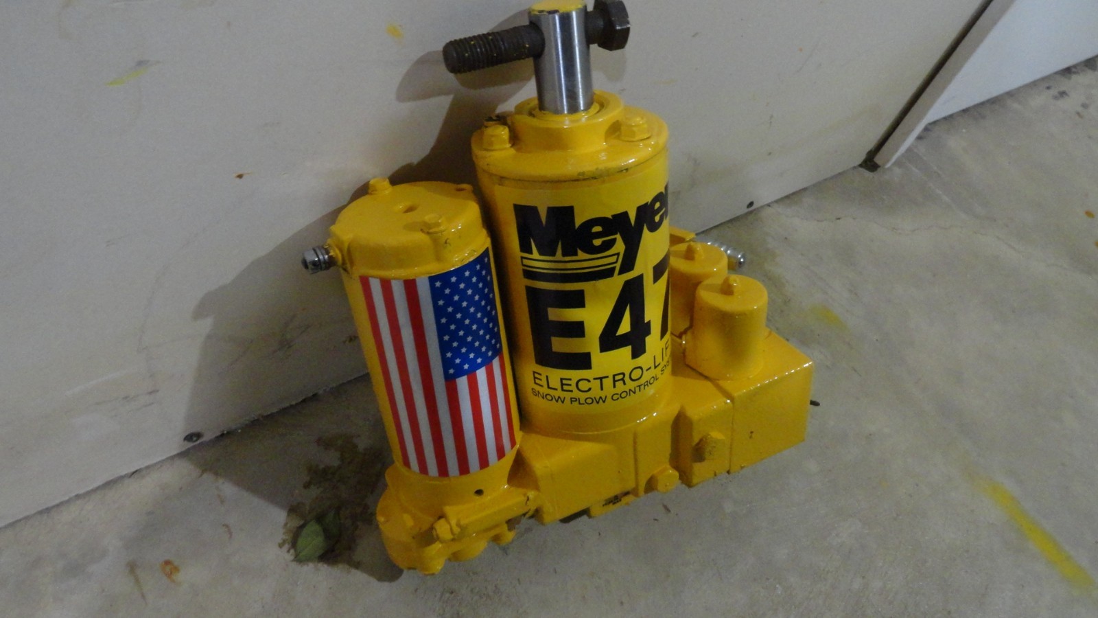 Meyer E-47  Snow Plow Pump  USED/WORKING