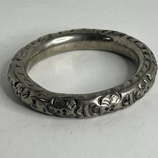 Beautiful Antique Victorian Unmarked Sterling Silver Repousse Bracelet
