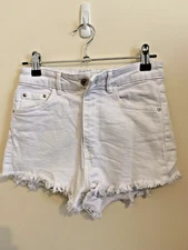 Zara White Denim Short Size Eur 34 USA 02 Hot Pants