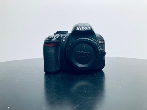 Nikon D3100 DSLR Digital Camera Body 14.2MP - 3 inch LCD Screen with Battery - Picture 12 of 24