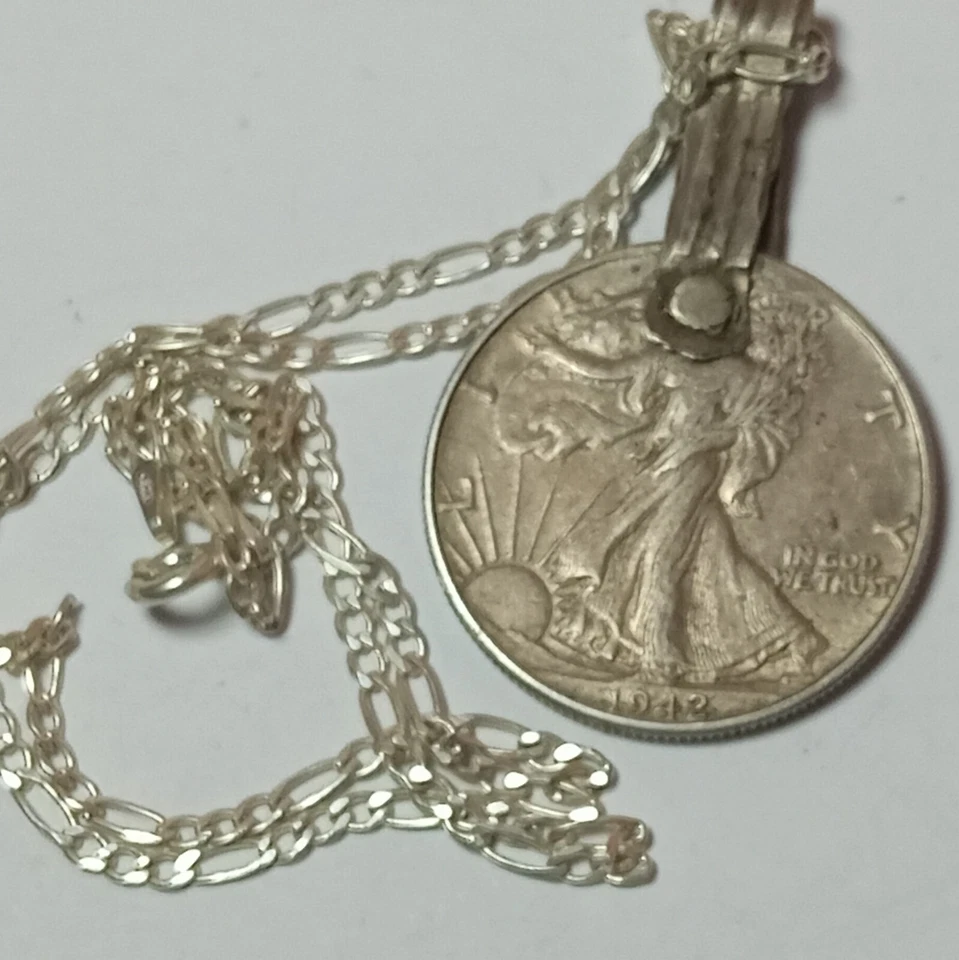 MONEDA ANTIGUA PLATA WALKING LIBERTY MEDIO DÓLAR CON SU COLLAR PESO 20g Foto 4 de 4