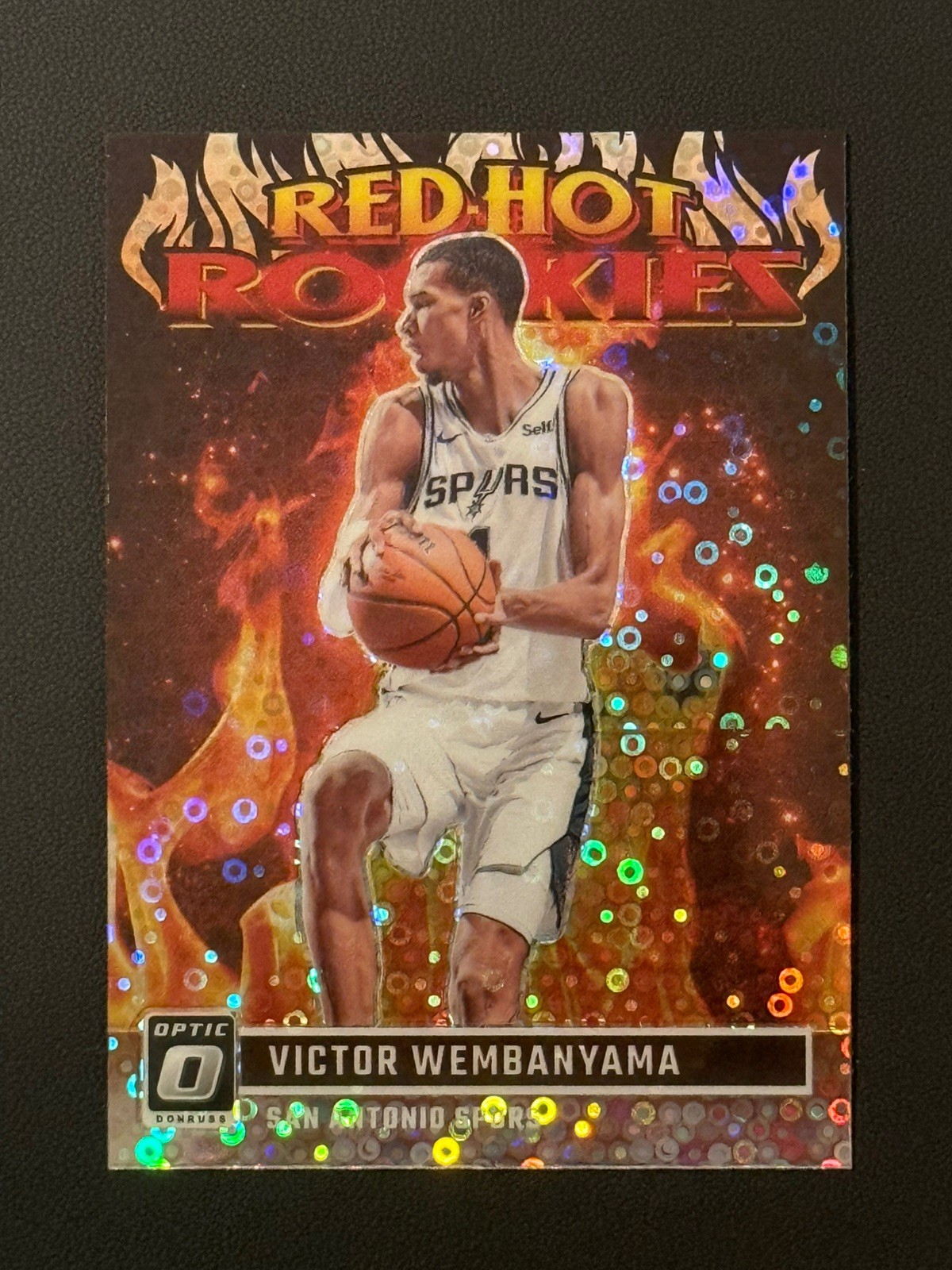 2023 Donruss Optic Red Hot Rookies Holo Fast Break Prizm Victor Wembanyama #2 RC