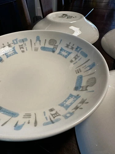 Vintage Royal China Blue Heaven Soup/Cereal/Salad Bowl 7 3/4” Set Of 11 MCM