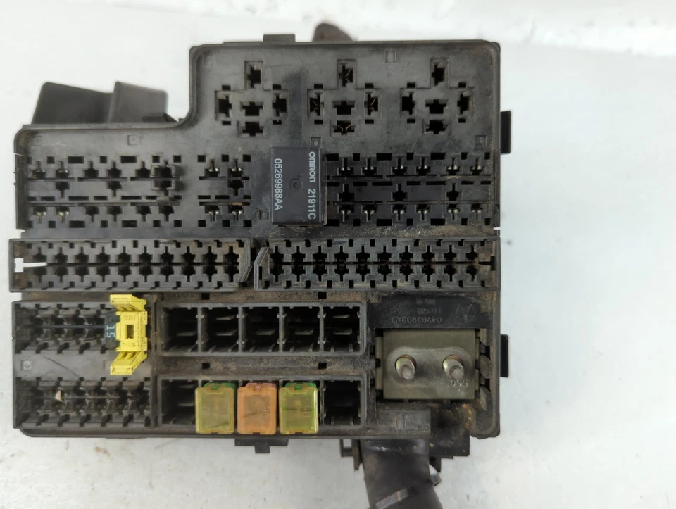 2003-2005 Dodge Neon Fusebox Fuse Box Relay Module Pp-t10|04794076ae WQ1Y9 - Image 3 of 4