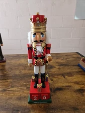 14.5″ Wooden Nutcracker “Days ’Til Christmas” Countdown Figure – Holiday Decor