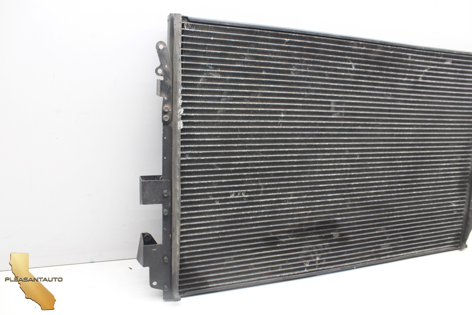 03-11 M139 MASERATI QUATTROPORTE AIR CONDITIONING AC A/C CONDENSER OEM
