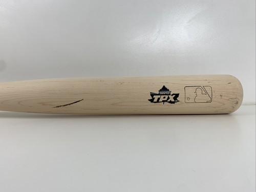 Cincinnati Reds Adam Dunn Signed Game Issued Bat LOA - Picture 7 of 9