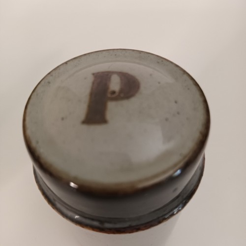 INGRID Salt & Pepper 9 cm Brown and Grey Stoneware Danish Art Pottery Knabstrup - Picture 5 of 7