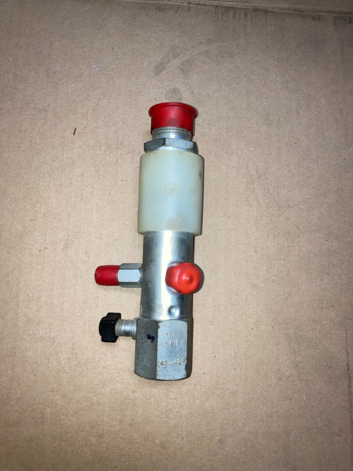 Expansion valve A7043 38852 6551429 15-5194 GM Camaro Che Corvette Rolls Bentley