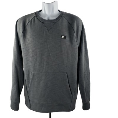 nike crew neck with pocket