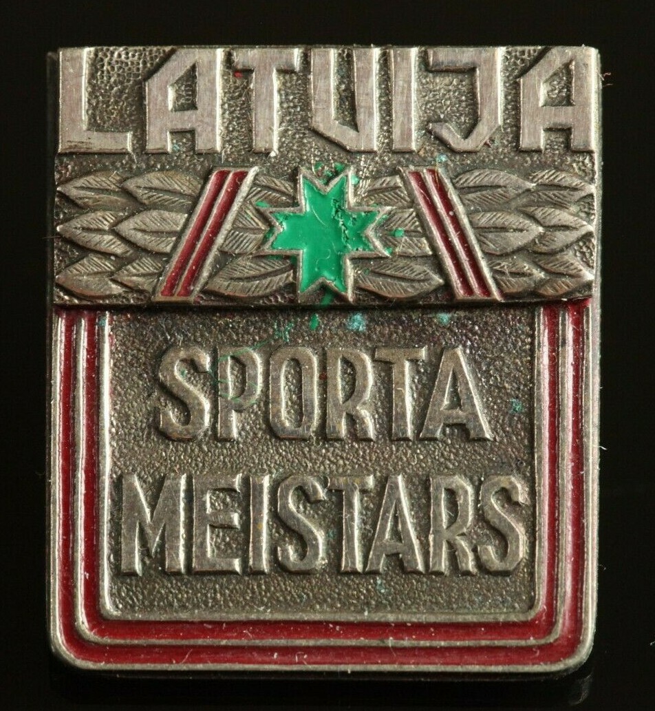 Picture 1 of 4