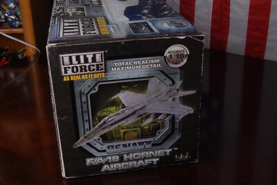 BBI Elite Force US Navy F/A-18 HORNET 1:18 Scale Limited