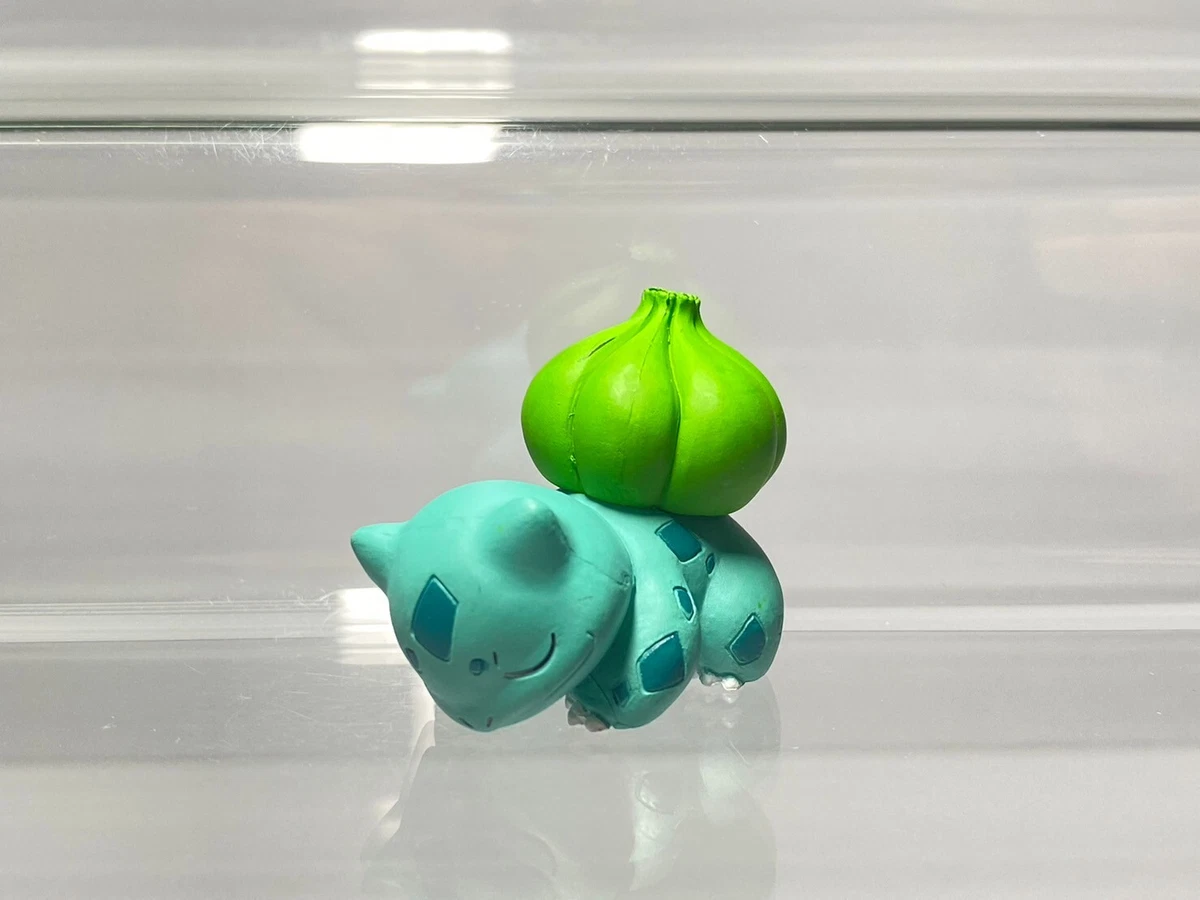 Sleeping bulbasaur figure sales