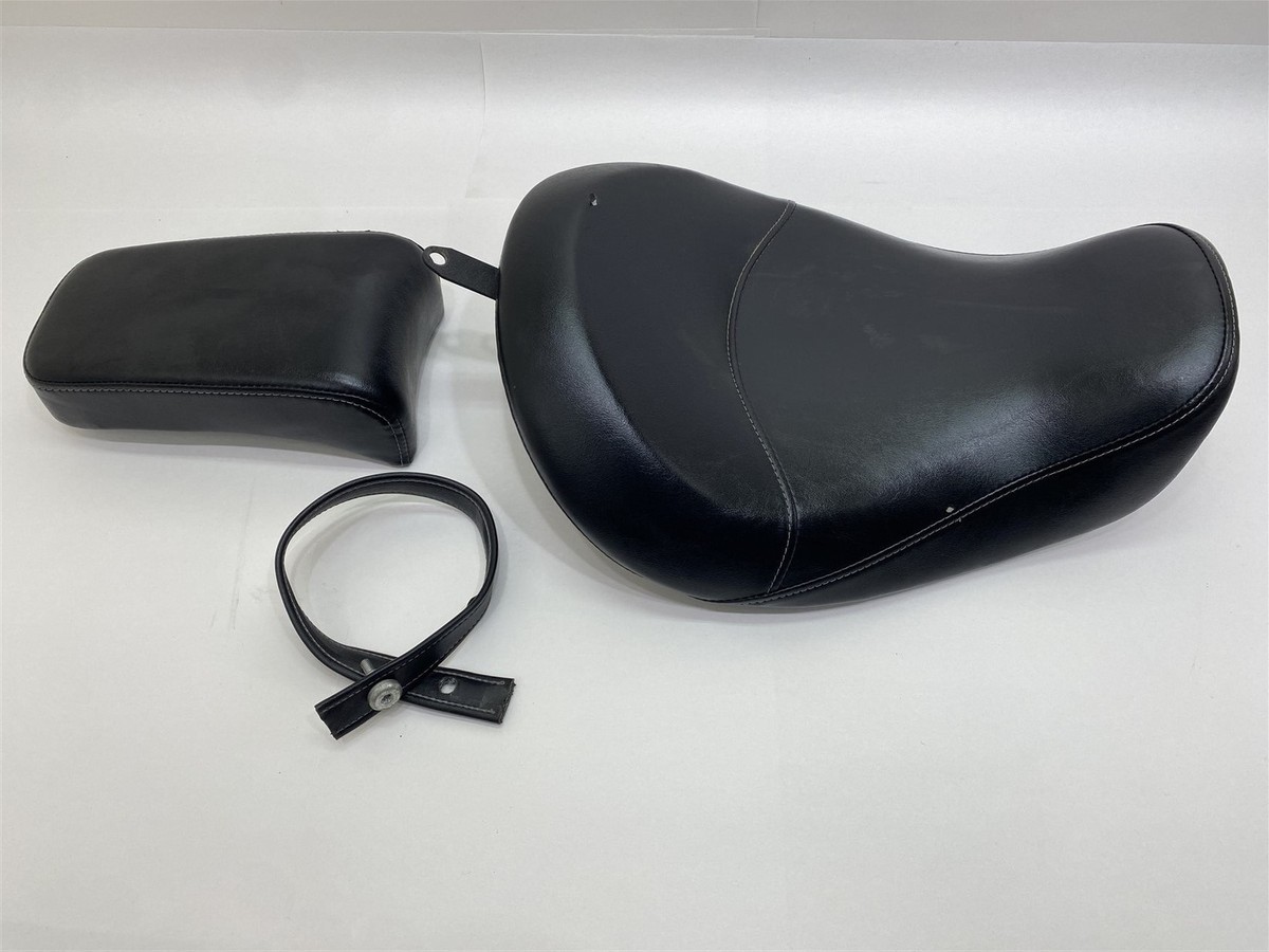 Harley-Davidson 2013 Dyna Wide Glide Seat Solo & Passenger Pillion