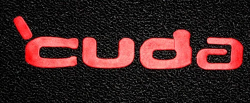 NOVO! Tapetes de assoalho PLYMOUTH CUDA BARRACUDA LOGO preto com logotipo vermelho conjunto com 4 peças - Imagem 4 de 4