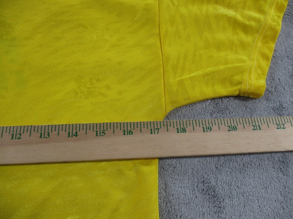 RARE Vintage Aston Villa 1991 1993 Third Umbro Football Shirt Soccer Jersey XS - Image 3 of 4