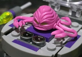 Lego TMNT The Kraang Minifigure W/ Mech Walker & Missiles From Set 79100 