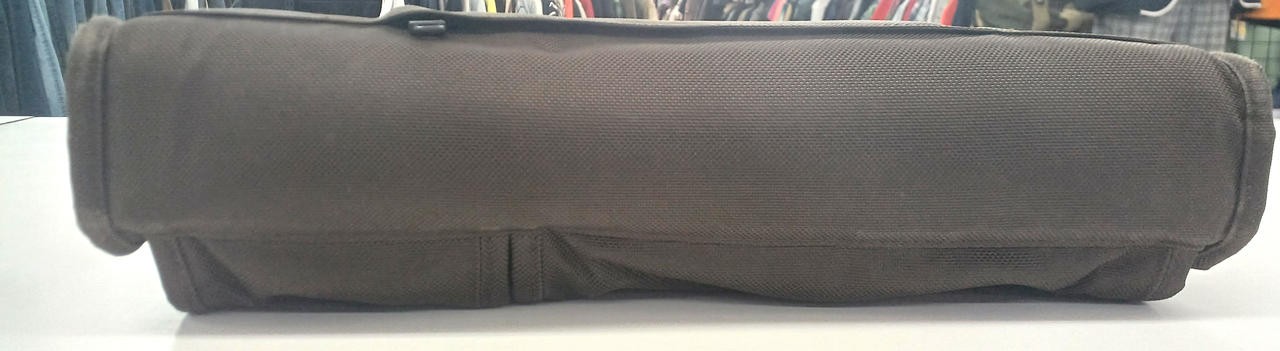 Compact Large Screen Computer Briefcase 26114B4 T… - image 3