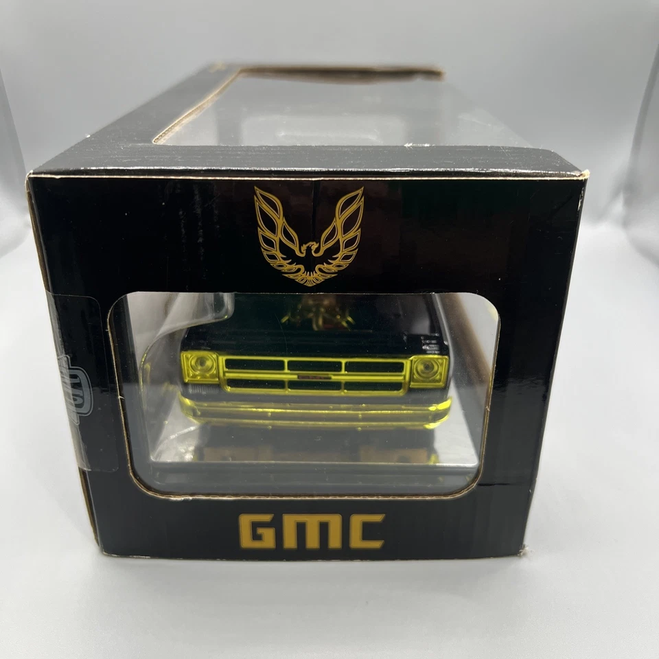 M2 Machines 1/24 1976 GMC Sierra Grande 15- Custom Trans Am Black Chase  - Image 3 of 4
