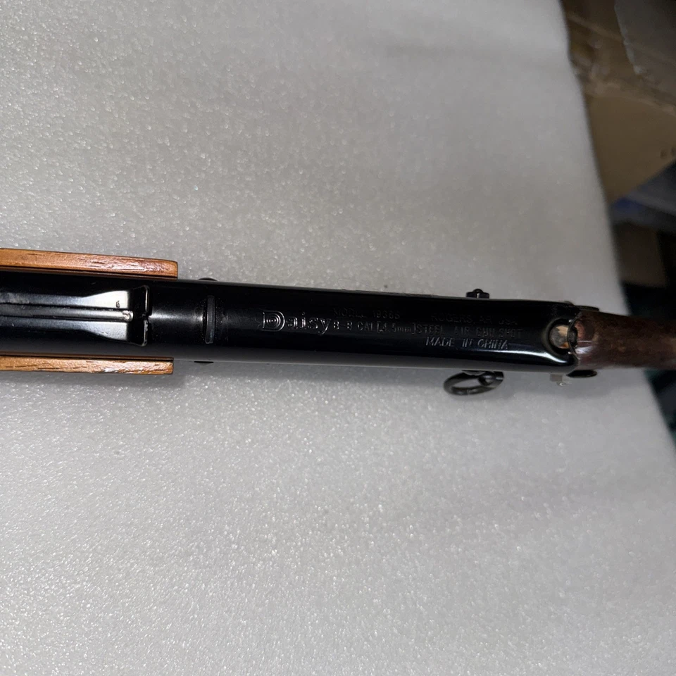 Pistola BB de madera Daisy Red Ryder modelo 1938B de colección probada funciona  Foto 4 de 4