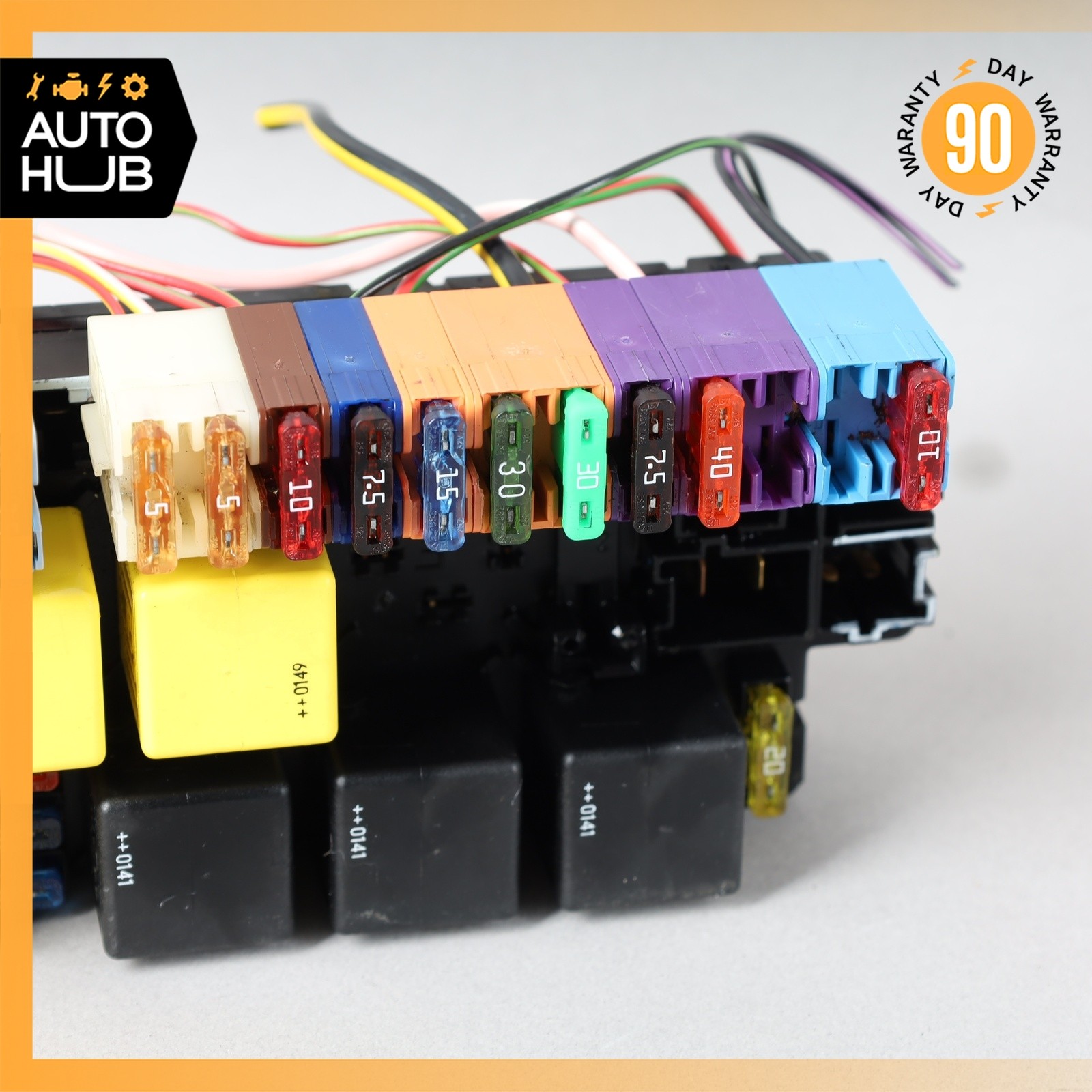 03-12 Mercedes R230 SL500 SL55 AMG Front Left SAM Fuse Box Control Module OEM