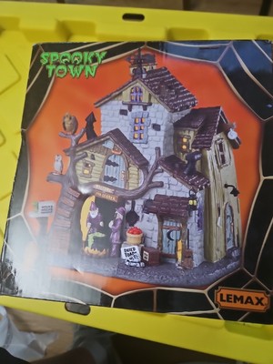 Lemax Spooky Town 2018 WITCH & WARLOCK RESIDENCE #85308  Lighted Village * NIB