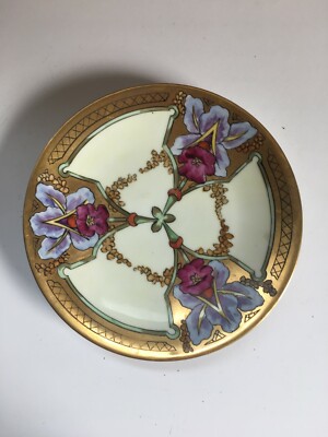 T and V Tom and Victoria Limoges France 1920's Gold Leaf lunch plate
