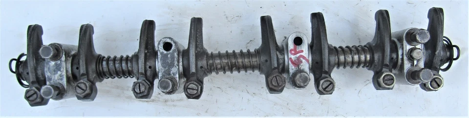 Eje basculante completo usado Toyota Crown 5R gasolina 2,0cc Foto 2 de 4