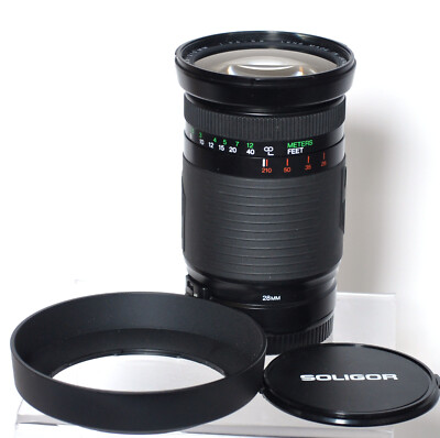 Soligor 28-210mm f/3,5-5,6 Zoom Objektiv für Canon EF und EF-S