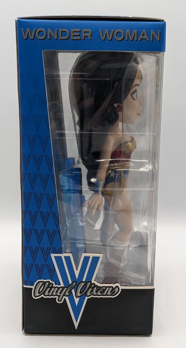 Funko Vinyl Vixens: DC Universe - Wonder Woman - (Metallic Funko Vinyl Vixens: DC Universe - Wonder Woman - (Metallic