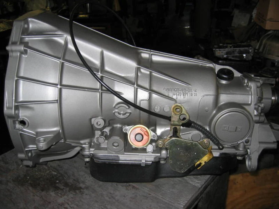 1970-1996 Mercedes Benz Transmission w/ Torque Converter Rebuilt - Image 2 of 4