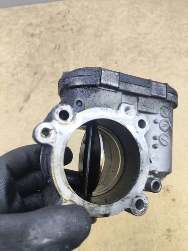 MERCEDES-BENZ CLS C219 Drosselklappe A6420900270 3.00 Diesel 155kw 33127218