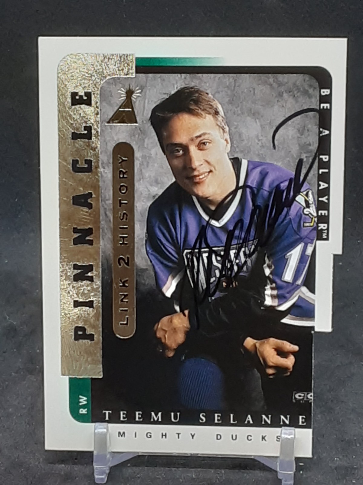 TEEMU SELANNE 1996-97 PINNACLE BE A PLAYER LINK 2 HISTORY AUTO DUCKS QQ