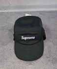 Casquette de camp Supreme Windstopper Earflap noire chapeau gore tex