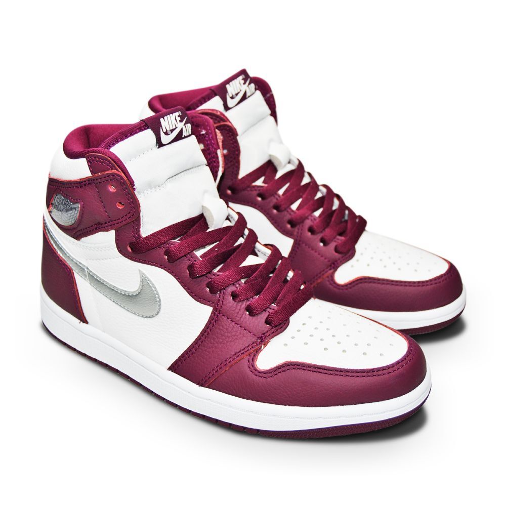 Mens Nike Air Jordan 1 Retro High OG - 555088 611 - Bordeaux