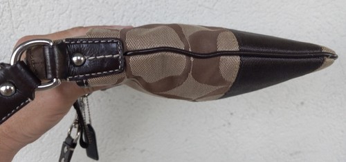 Coach 40758 Crossbody Swingpack braun Streifen Signatur C sehr guter Zustand + Borte/Paspel TOP - Bild 6 von 10