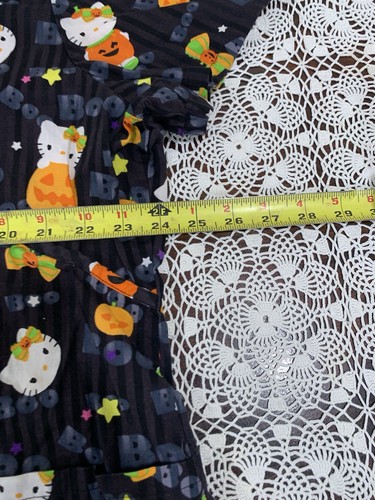 Hello Kitty Womens 2X Halloween Scrub Top V Neck Boo Pumpkin Stripe Sanrio - Picture 7 of 11