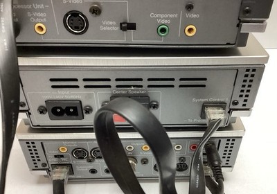 Nakamichi SoundSpace 8 1/2 Home Theater System AMP/DVD/AV Tuner AS