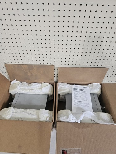Lot of Two (2) Allen Bradley Axis Power Module Cat #: 2094-BM01-M UNTESTED - Picture 14 of 15