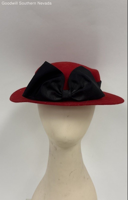 Doeskin Women's Red Felt Hat - Size NA