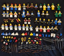 Vintage LEGO big Minifig Lot - accessories, space, pirates, castle, forest 90s