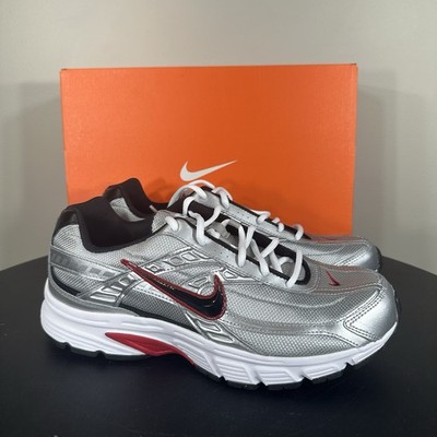 Nike Men’s Silver and Red Athletic Running Shoes Nike V5 RNR Mens Running Shoes Gym Red Black Metallic Silver  main image 4