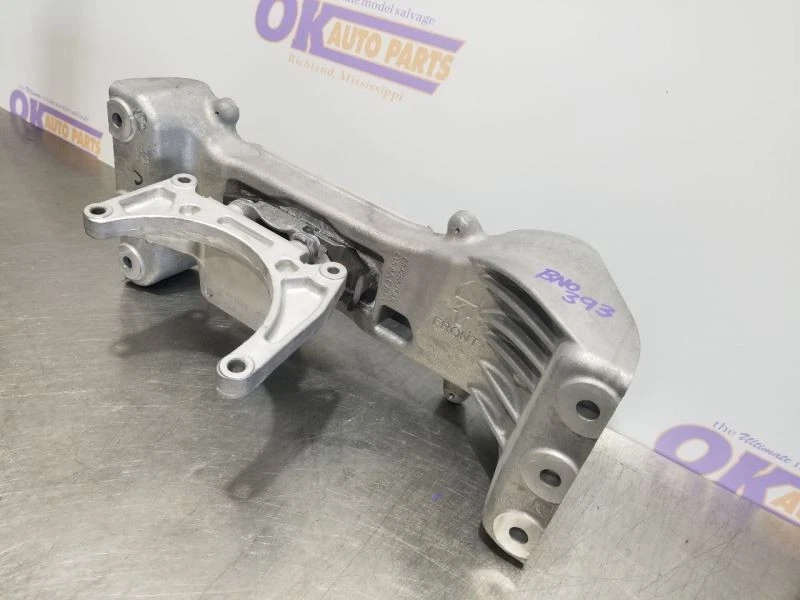 24 2024 JEEP GRAND CHEROKEE TRANSMISSION CROSSMEMBER MOUNT - Image 4 of 4