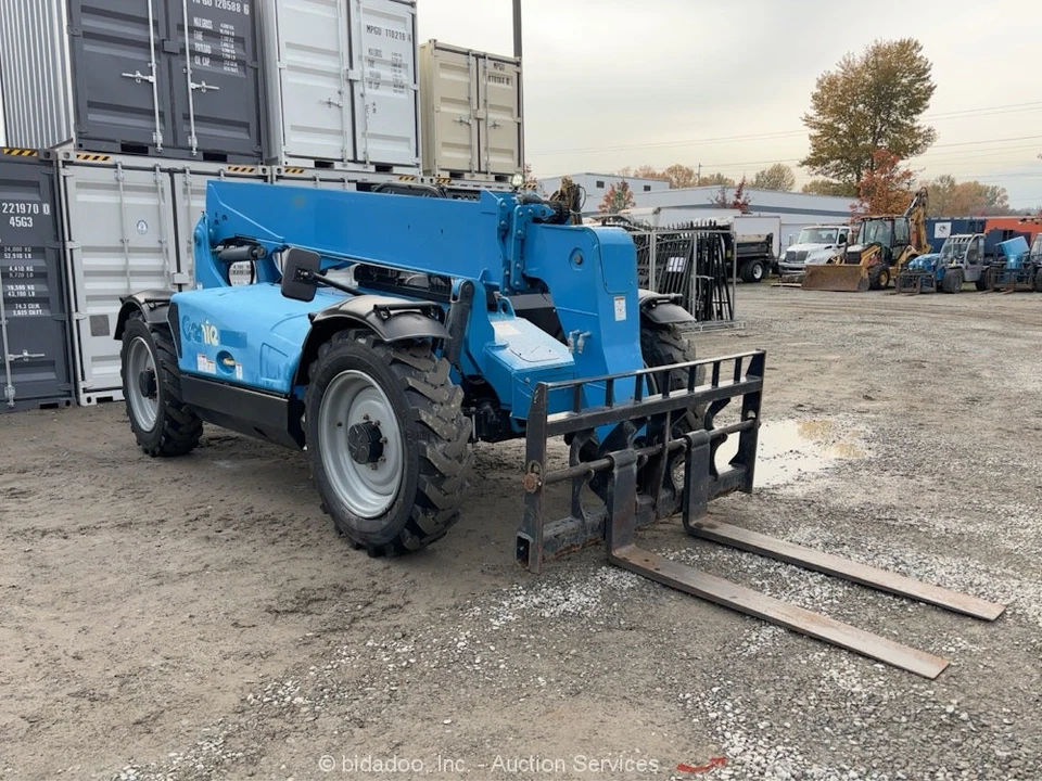 Carretilla elevadora telescópica Genie GTH-636 2018 36' 6000 lb manipulador telescópico bidadoo Foto 2 de 4