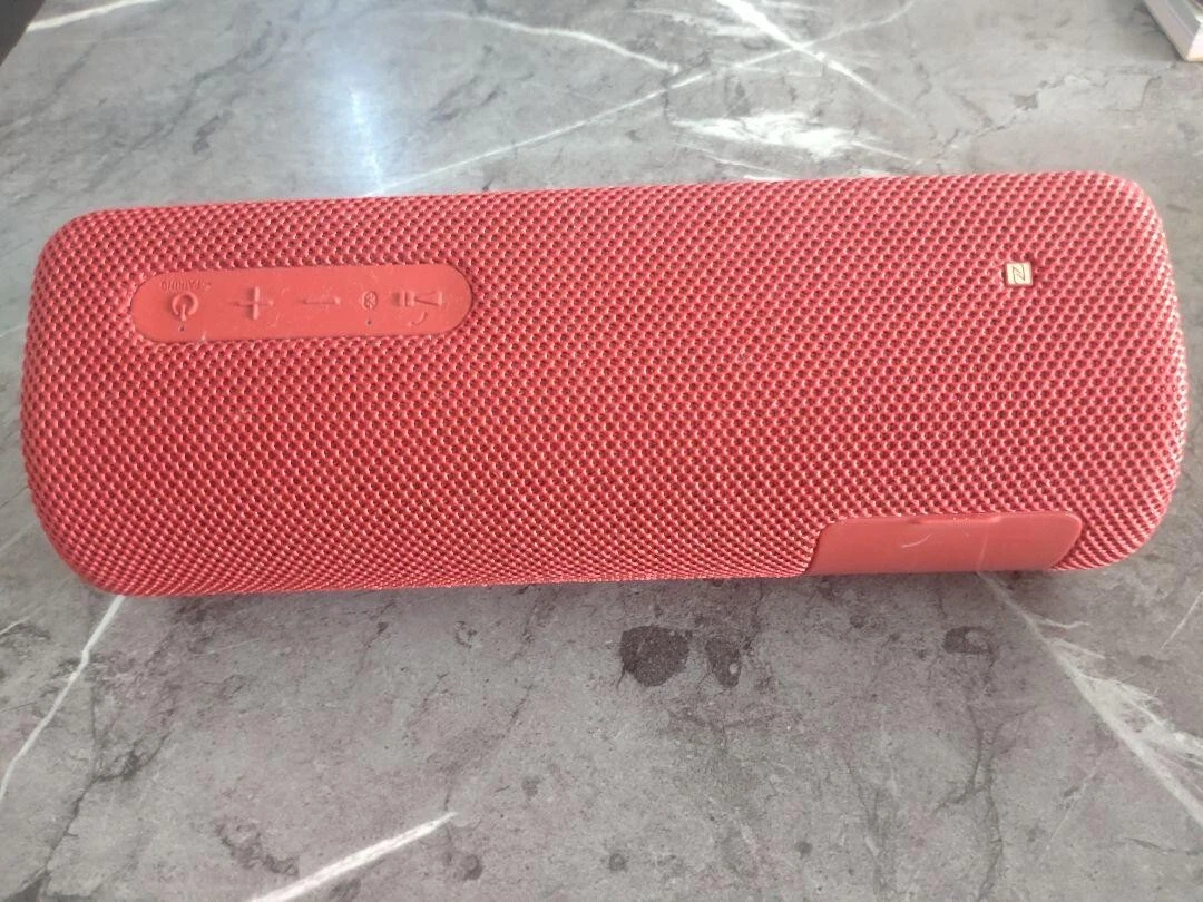 SONY SRS XB31 Bluetooth Wireless Speaker Two Tone Red Portable