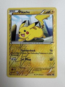 Pokémon TCG - Pikachu 39/99 Reverse Holo Next Destinies