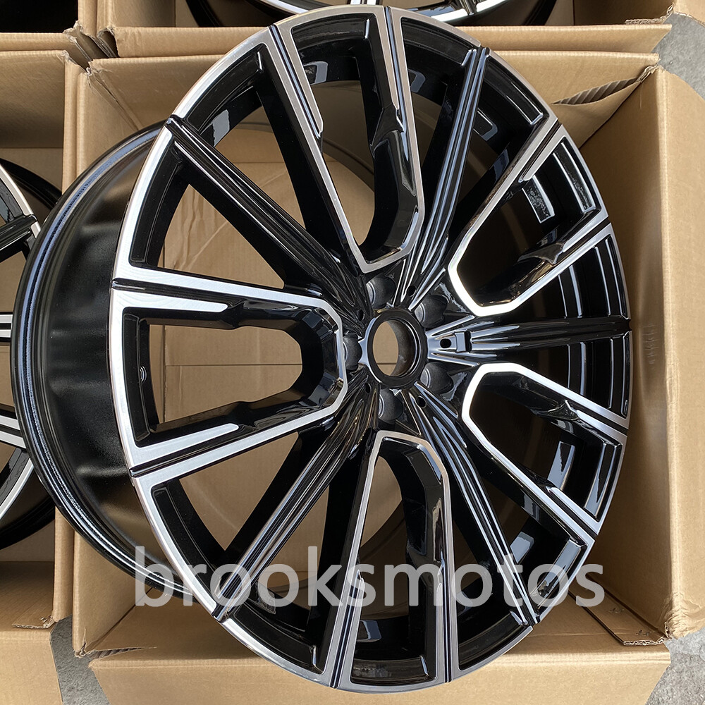 Middle Square Design Rims 20
