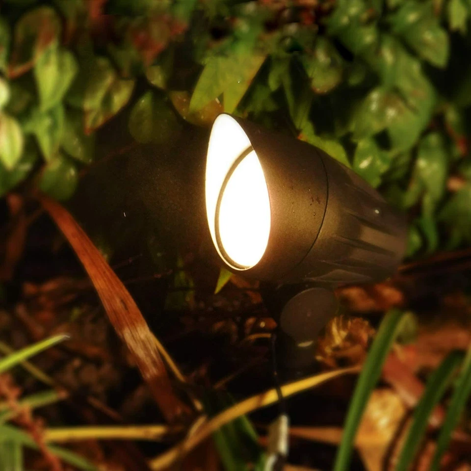 Paquete de 6 focos/inundación de bajo voltaje halógenos para luz de paisaje de jardín Foto 4 de 4