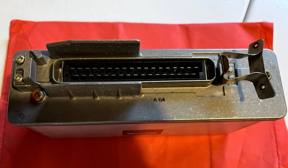 OEM BOSCH ABS ECU 0 265 101 025 para VOLVO 740 Foto 3 de 4