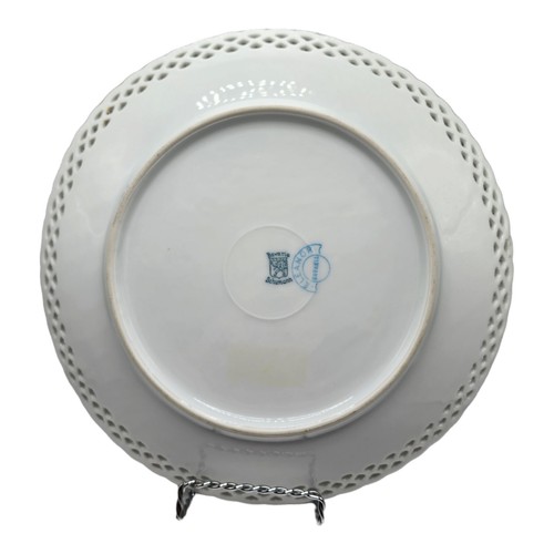 De Colección Schumann Eleanor Baviera Guirnalda Floral Decorada Plato Reticulado 9 1/2" - Imagen 4 de 5